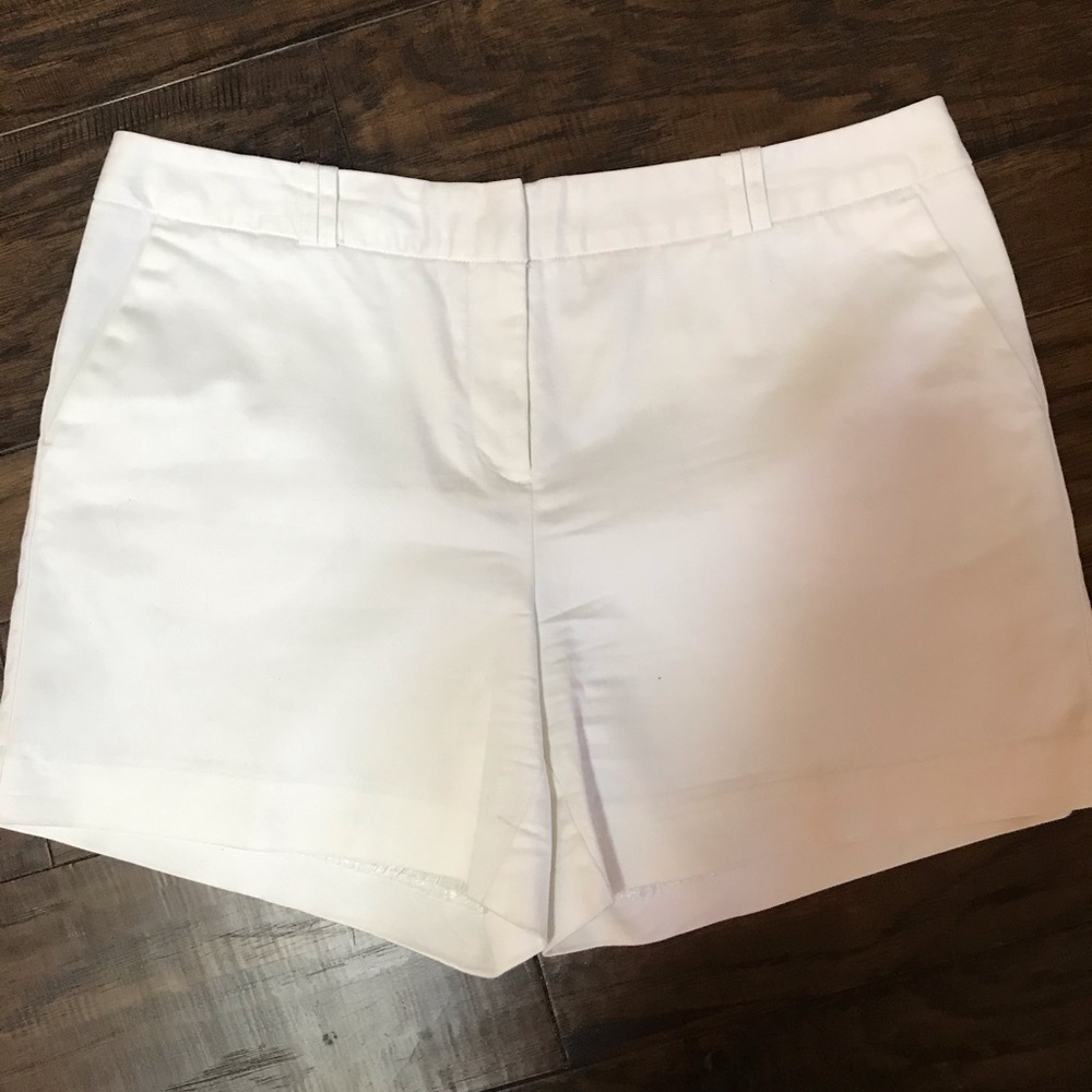 Worthington Sateen Modern Fit White Shorts 10